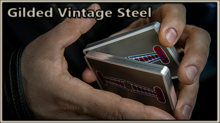 le magicien réalise des coupes avec le jeu Vintage Feel Jerrys Nuggets Gilded steel - argent
