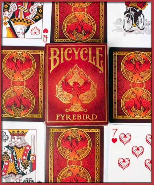plusieur carte plus l'étui du jeu Bicycle Fyrebird playing card
