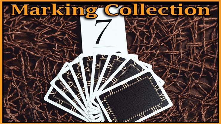le jeu en eventail face en bas avec 1 carte face en l'air le 7 du jeu making collection