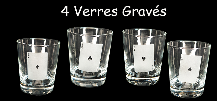 4 Verres à Whisky 30cl Avec Une Gravure Carré d'As. gros plan sur les 4 verre a whisky gravés en carré d'as